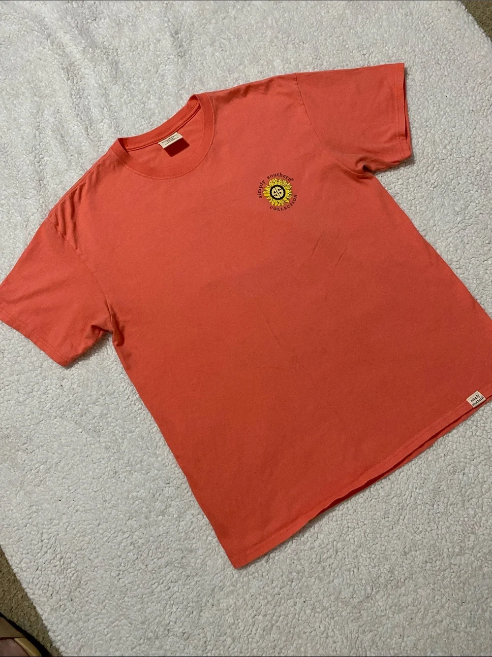Simply Southern women’s size large Coral Short-sleeve shirt - Picture 11 of 16
